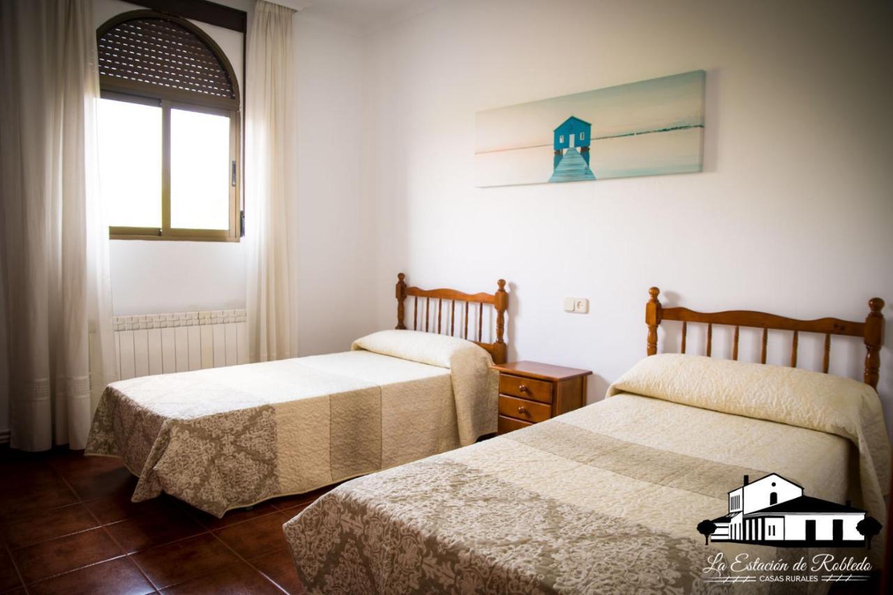 Casas Rurales La Estacion De Robledo Eksteriør billede