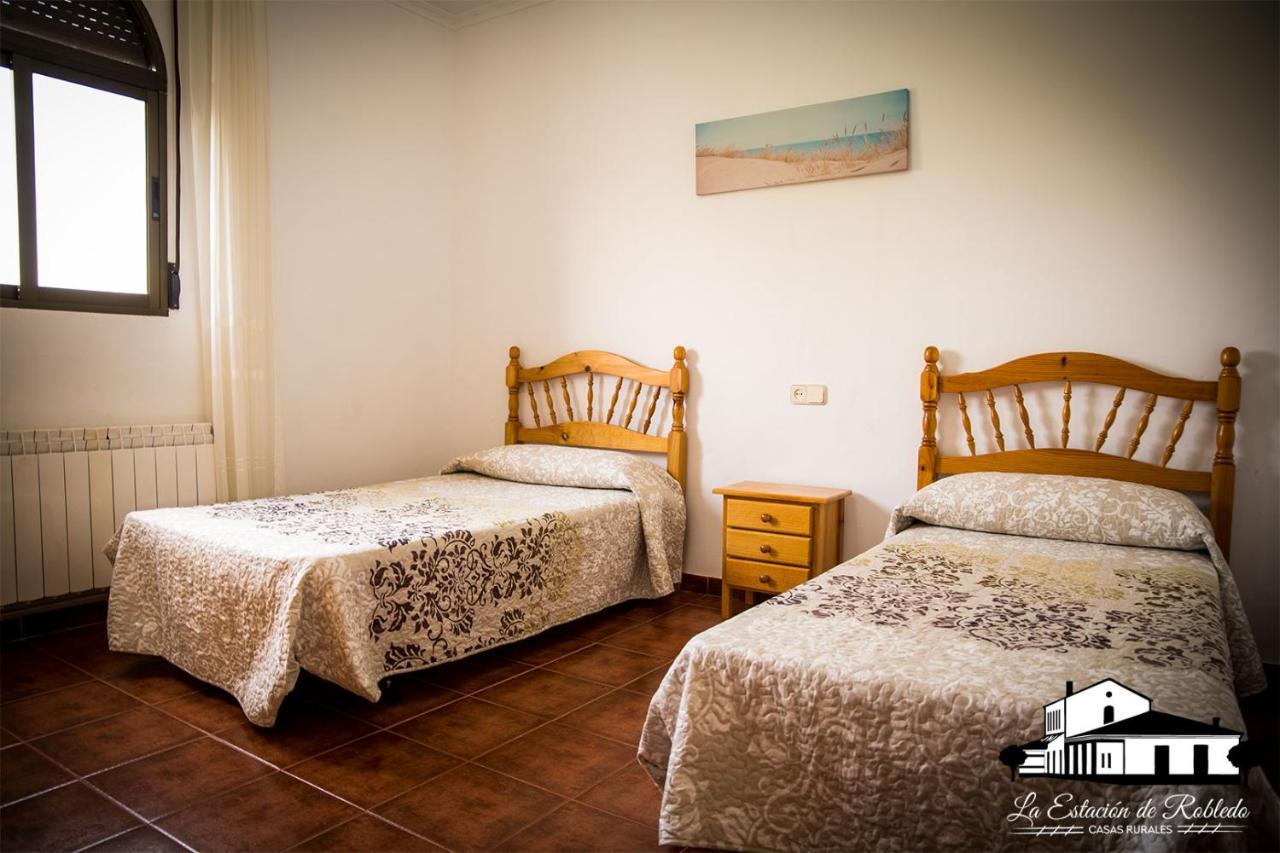 Casas Rurales La Estacion De Robledo Eksteriør billede